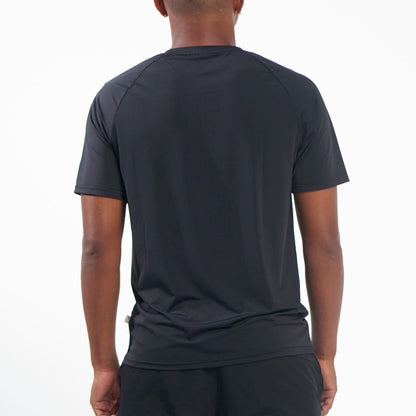 camisa negra posterior 